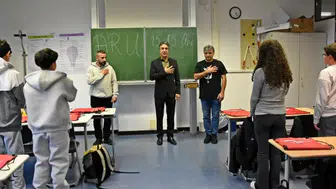 Berlin'de İlk Alevilik Dersi Gülbenk Duası ile Başladı