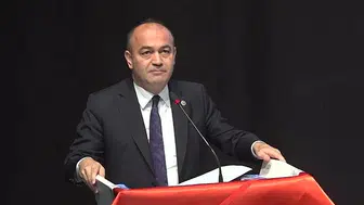 CHP'li Özgür Karabat: Ekonomik kriz derinleşiyor, yoksulluk unutturulmak isteniyor!