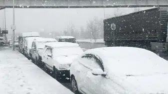 İstanbul'da okullar bugün kar nedeniyle 1 gün tatil edildi