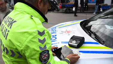 Radar Öncesi Yavaşlamak Artık Yetmeyecek! Hız Denetimlerinde Yeni Dönem