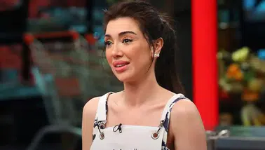 MasterChef Türkiye'de Şok Eleme! Şiringül Kaya Yarışmaya Veda Etti