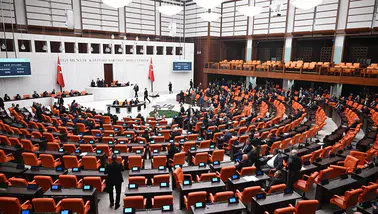 Fon düzenlemesinin ilk beş maddesi kabul edildi