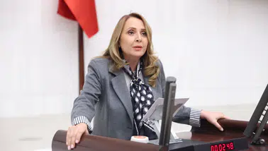 CHP'li Semra Dinçer'den Emeklilere Enerji Desteği Teklifi: Kış Gelmeden Destek Şart!