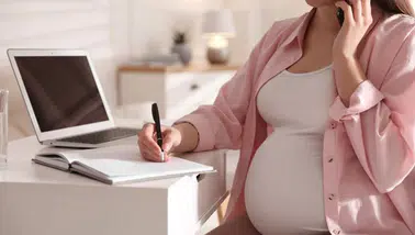 CHP'li Aylin Yaman’dan doğum izni düzenlemesine destek: Sadece süre artışı yetmez