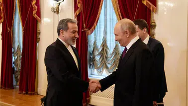 Putin’den İran Mesajı: “İran Halkı Cesurca Mücadele Ediyor”