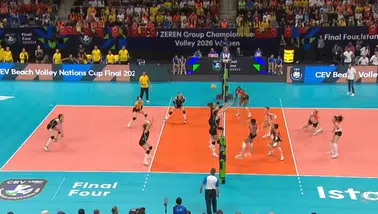 VakıfBank, CEV finalinde Eczacıbaşı’nı 3-1 mağlup ederek kupaya uzandı