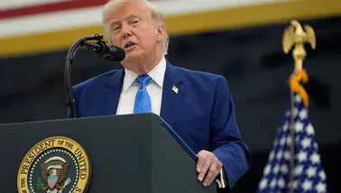 Trump, NATO Zirvesi öncesi Erdoğan'ı övdü ve müttefiklerden destek eksikliğini eleştirdi