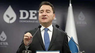 Ali Babacan: Teklif önemli ve olumlu bir aşama, eşitlik yönünden eksiklikler giderilmeli
