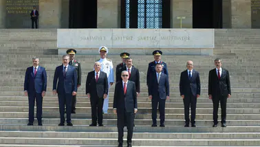 YAŞ üyeleri, Erdoğan başkanlığında Anıtkabir'i ziyaret etti