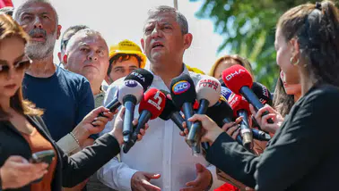 Özgür Özel, madencilerin hak mücadelesine destek ziyaretinde bulundu
