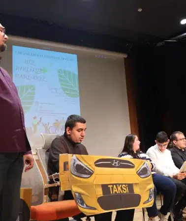 Çankaya'da Engelli Gençler, Sanat ve Dayanışma Etkinliğiyle Alkış Aldı