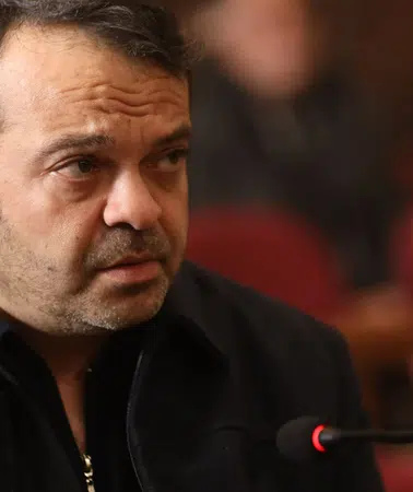 Daha 17 Dizisinde Sürpriz Ayrılık! Bülent Seyran Ekranlara Veda mı Ediyor?