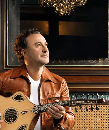 Şarkıcı Nev İkinci Kez Entübe Edildi! Sağlık Durumu Kritik, Menajerinden Acil Kan Bağışı Çağrısı
