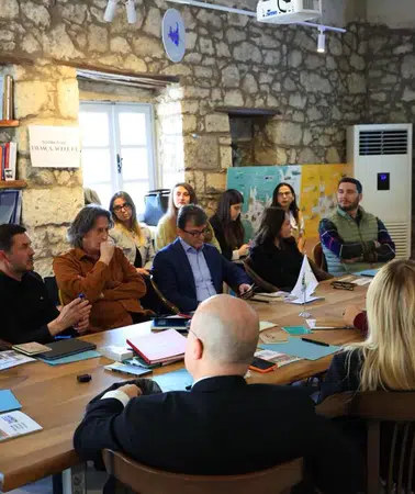 Çeşme'de Türkiye'nin ilk kiralık sosyal konut projesi "Hanem Çeşme" tanıtıldı