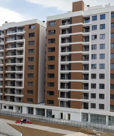 İzmir Örnekköy Kentsel Dönüşüm’de teslim heyecanı: 1603 bağımsız birim için geri sayım başladı