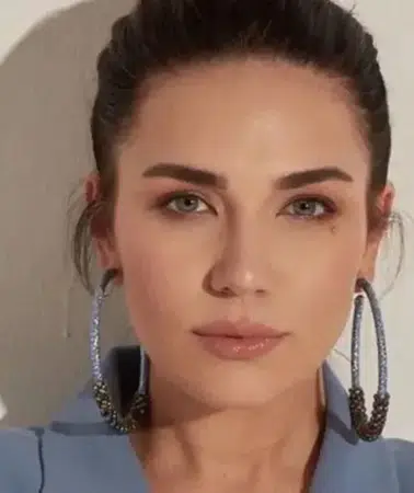 Buse Varol’dan Alişan’ın yeni imajına yorum: “Sakalsız halini hiç beğenmedim”