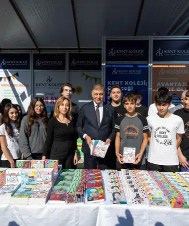 İZKİTAP 2026 için geri sayım başladı: İzmir 10 gün boyunca kitapla buluşacak