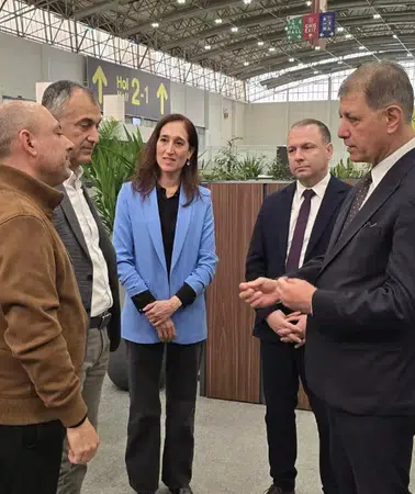 Karşıyaka Zübeyde Hanım Stadyumu için yeni dönem başladı: İzmir Büyükşehir projeyi hızlandırdı