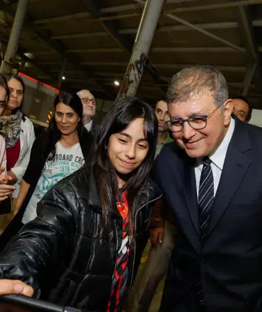 İzmir Büyükşehir Belediyesi’nden gençlere büyük destek: Ulaşımdan eğitime yeni dönem