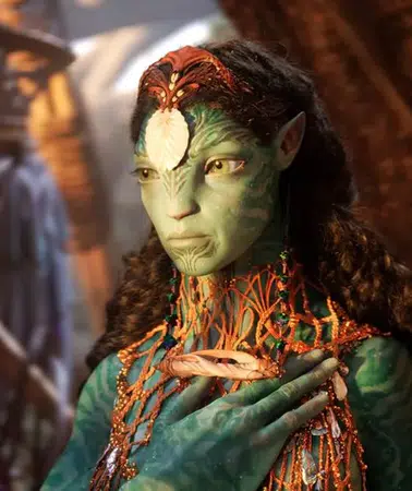 Avatar Krizi Büyüyor: Q’orianka Kilcher’dan James Cameron’a Dava