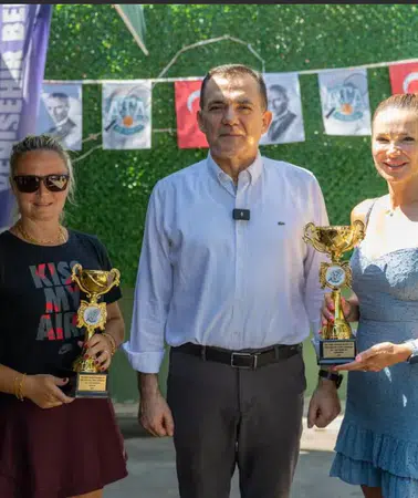 Mersin'de Tenis Coşkusu Sona Erdi! 273 Sporcu Kortta Mücadele Etti