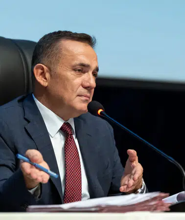 Yenişehir'in Eğitim ve İklim Projeleri Türkiye'ye Örnek Gösterildi