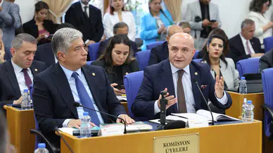 Bütçe görüşmelerinde konuşan İYİ Partili Erhan Usta: "Türkiye 'tükeniş bütçesi' ile karşı karşıya"