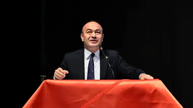 CHP Genel Başkan Yardımcısı Özgür Karabat: Casus arayanlar aynaya baksın