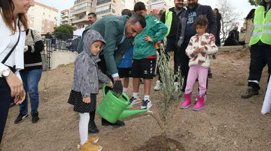 Çiğli'de fidan dikim seferberliği: Geleceğe umut dolu yeşil alanlar yaratılıyor!