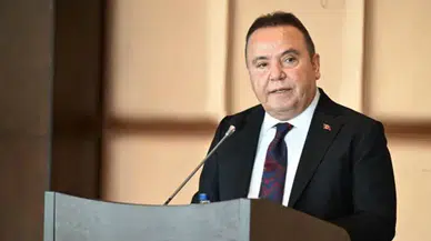 Antalya Büyükşehir Belediye Başkanı Muhittin Böcek hastaneye kaldırıldı