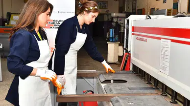 İzmir'de Kadınların İhtiyaçları İçin Anket Başlatıldı