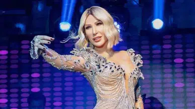 Seda Sayan mini etekli gelin adayı oynattı