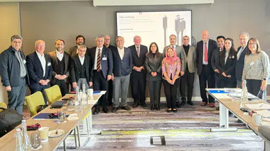 Mehmet Emin Ekmen: Türkiye kendi barışını inşa edecek kapasiteye sahiptir