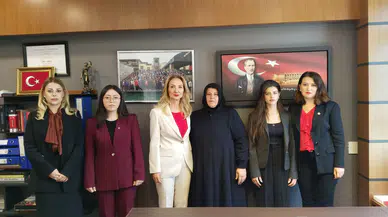 CHP Genel Başkan Yardımcıları Nazlıaka ve Gökçen, Ayşe Tokyaz cinayetinde adalet mücadelesi destek verdi