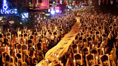 Antalya Muratpaşa Belediyesi 'Ata’ya Saygı Yürüyüşü' için 4 km'lik fener alayı düzenleniyor