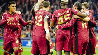 Galatasaray, Şampiyonlar Ligi'nde Ajax'ı 3-0 Geçerken Osimhen Hat-Trick Yaptı