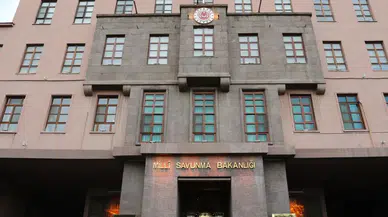 Azerbaycan'dan Türkiye'ye gelen C130 kargo uçağı Gürcistan'da düştü, arama kurtarma başladı