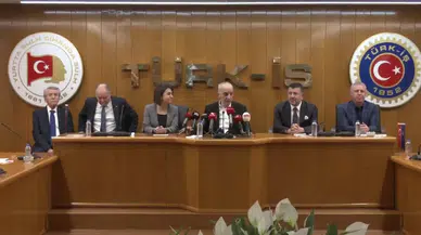 CHP Genel Başkan Yardımcısı Gamze Taşcıer ve Veli Ağbaba Türk-İş’te: “Yapılacak görüşmelerde, yılda bir kez yapılacak olan asgari ücret zammı ile ilgili bir geri adımın atılması gerektiğine inanıyoruz”