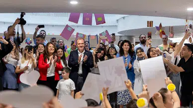 Mersin Büyükşehir’den Çocukların Eserleriyle “Tükenmeyen Sevgiler” Sergisi