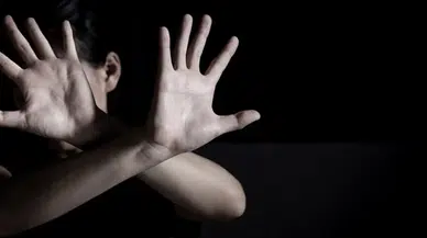 12 yaşındaki kızına tecavüz etti!