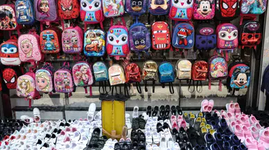 Velilere 'Okul alışverişine çocuklarla gitmeyin' önerisi