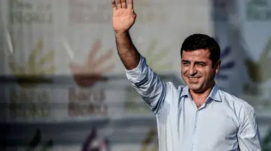Demirtaş: AKP'li İşadamıları PKK'ya Haraç Veriyor, Onlardan Başlasınlar