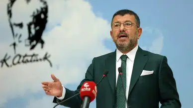 "TL'nin değer kaybı, milletimizin itibar kaybıdır"