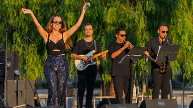 Yaza Merhaba Festivali başladı: İzmirliler müzik ve eğlenceye doyacaklar