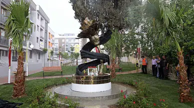 Gökler Bucalı annelere ağladı 24 can anısına Anneler Anıtı