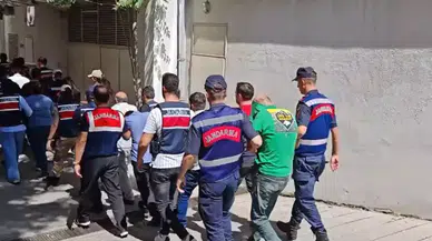 Jandarma'nın 10 ildeki operasyonunda 74 kişi tutuklandı; 106 milyon TL'lik mal varlığına el kondu!