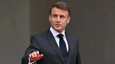 Emmanuel Macron, Fransa-İngiltere iş birliğini güçlendirerek bağımlılıkları azaltmayı önerdi
