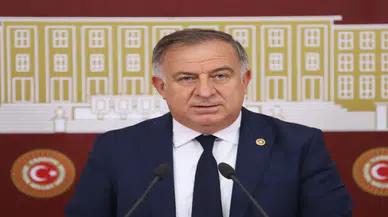 Zeybek'ten İBB Soruşturmasına Tepki: "Gözaltı Kararları Siyasi Amaçlı"