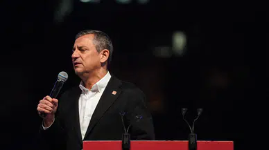 Özgür Özel, Turgutlu'da hizmet odaklı bir belediyeciliği vurguladı ve destek istedi