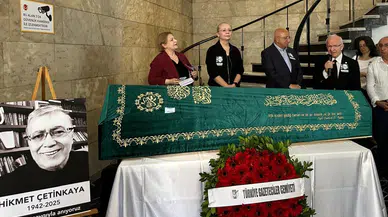 Hikmet Çetinkaya, 50 yıllık gazetecilik yaşamına veda etti, anma töreni düzenlendi